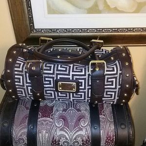 **HOLD***Handbag**btufly