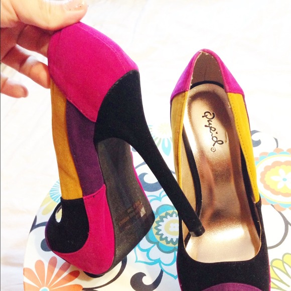 🔴SOLD🔴 @anaortiz - Picture 3 of 3