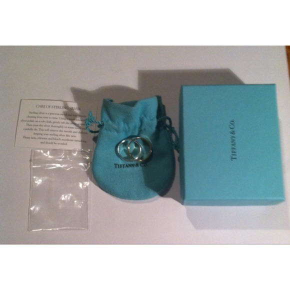 🚫SOLD🚫Tiffany & Co. 18kt gold infinity ring - Picture 4 of 4