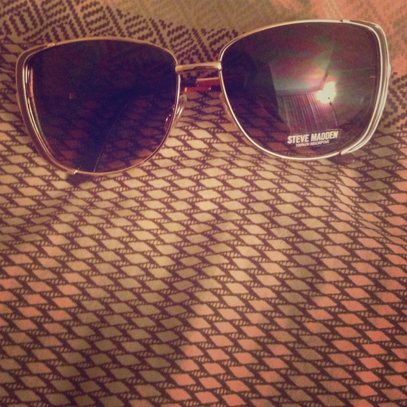 Steve Madden shades!!!
