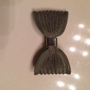 Silver bow hair barrette