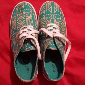SOLD Cute tribal shoes! NWOT