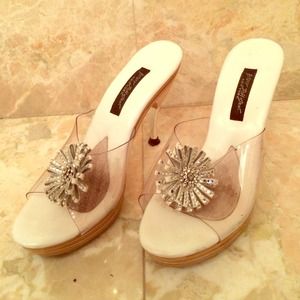 Betsey Johnson heals