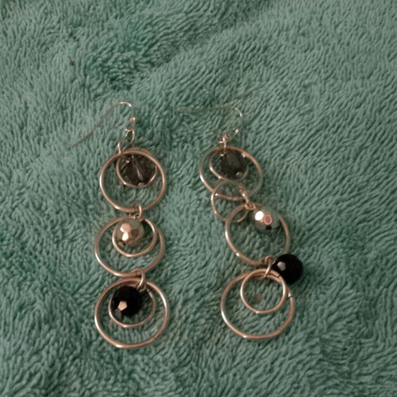 Earings