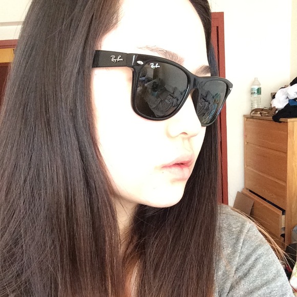 Ray-bans SOLD!!!!!! - Picture 4 of 4