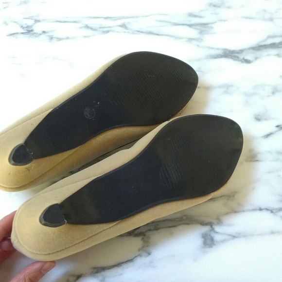 *SOLD* Bow flats size 5 - - Picture 4 of 4