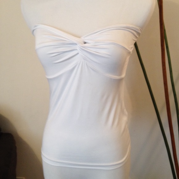 Lingerie Halter - Picture 2 of 3