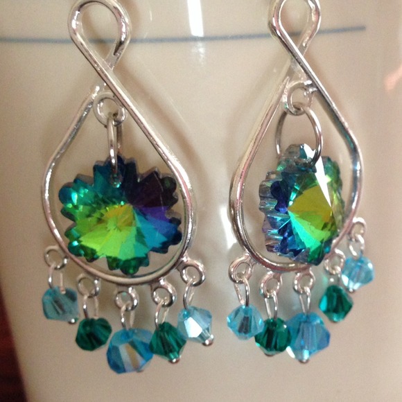 Unique earring
