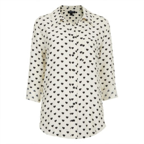 ❌Sold in bundle ❌ Heart blouse - Topshop - Picture 2 of 4
