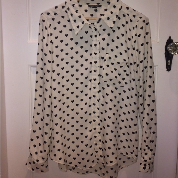 ❌Sold in bundle ❌ Heart blouse - Topshop - Picture 3 of 4