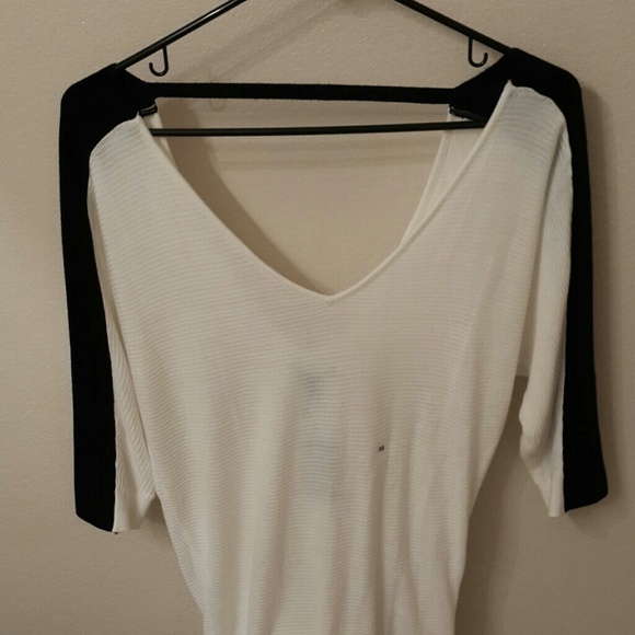 Reserved for @kaj1227 - Nwt sweater with sexy