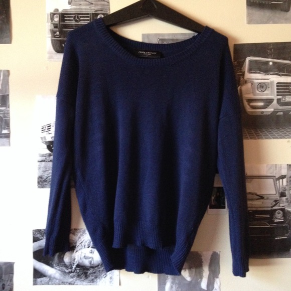 blue back cut out sweater