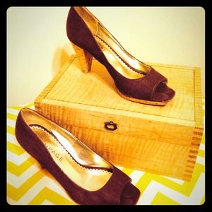 A fun pair of Spring shoes!
