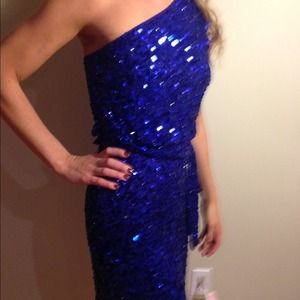 Cache one shoulder sequin dress