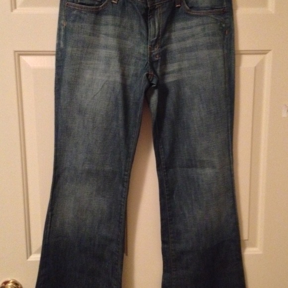 Price ✂️ Seven 7 for All Mankind Pristine Size 31