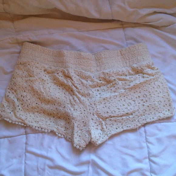cream shorts