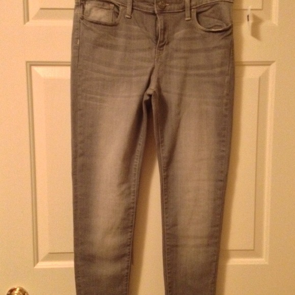 Price ✂️ Gap Gray Skinny Jeans Size 14
