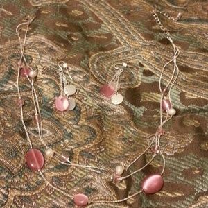 Necklace and earring set