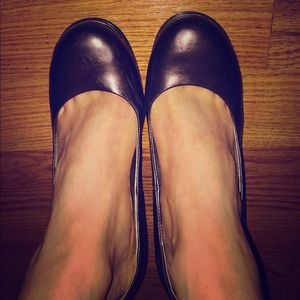 Metallic brown heels