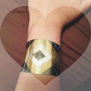 ⛔️Sold in Bundle⛔️ Geometric Cuff