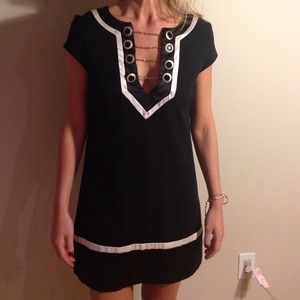 Bebe dress