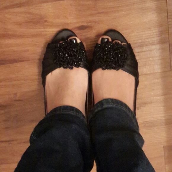 Short heels with beaded design on top