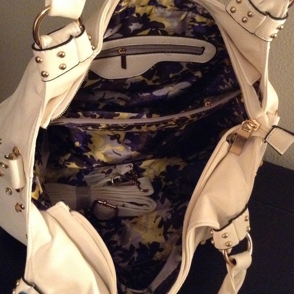 Handbag - Picture 2 of 2