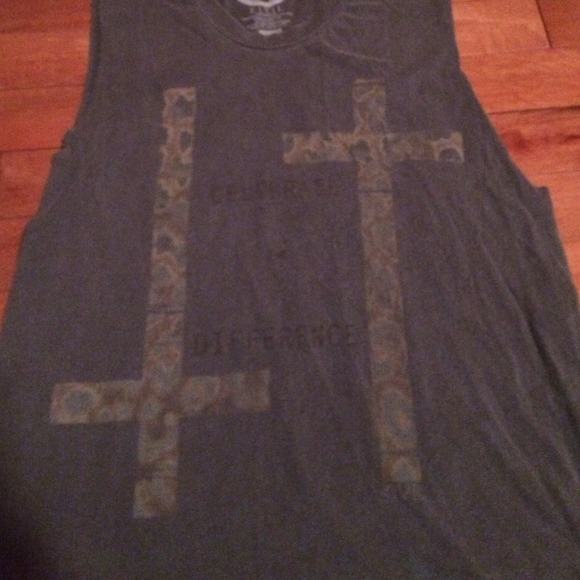 Muscle tee - Picture 2 of 4