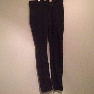 Black jeans.. Great quality only worn once !!