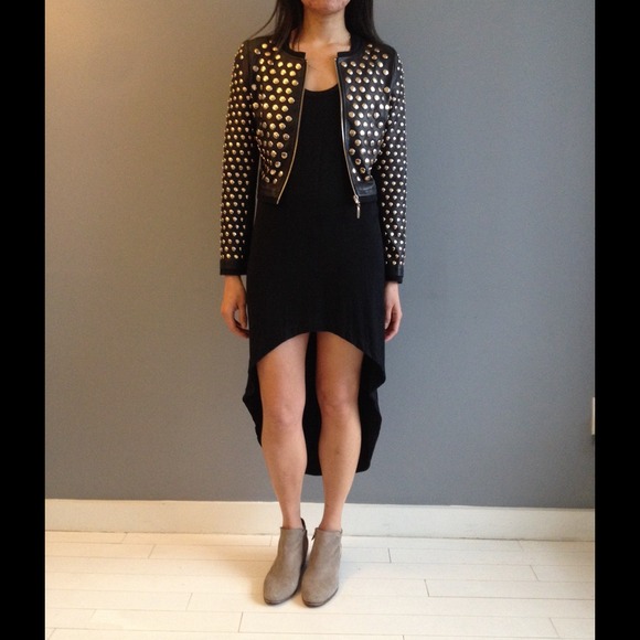 NWT cut out shoulder dress - Picture 2 of 2