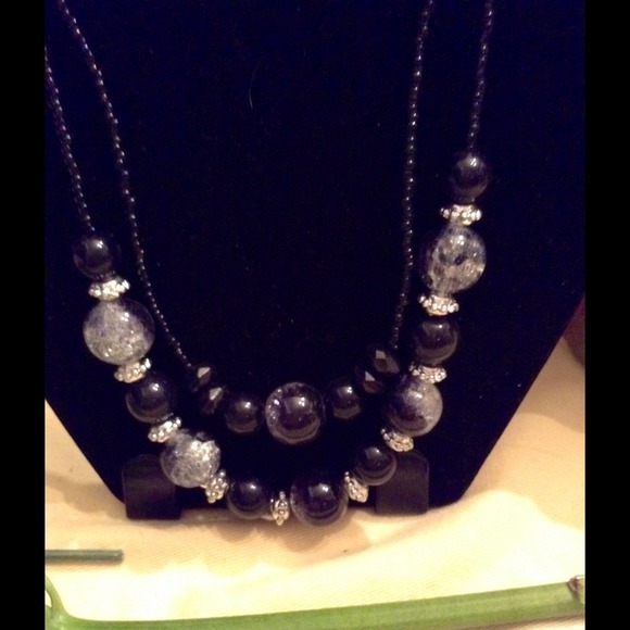 Jewelry - Necklace