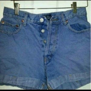 Highwaisted shorts