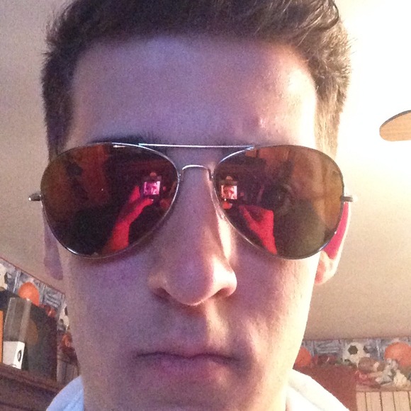 Mens Aviator Sunglasses - Picture 4 of 5