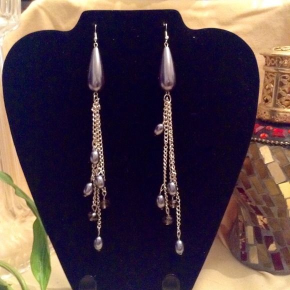 Jewelry - Earring