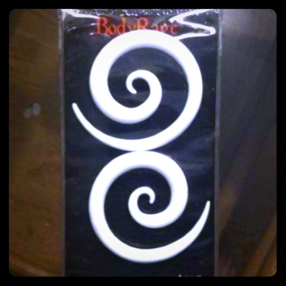 0g plugs