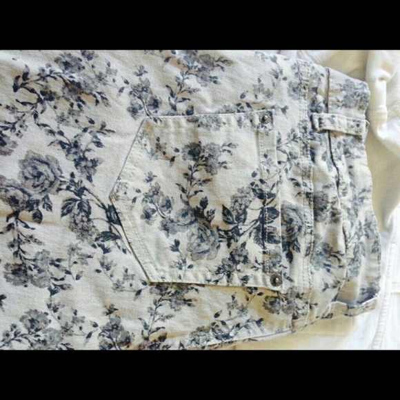 Grey floral pattern skinnies - Picture 3 of 3