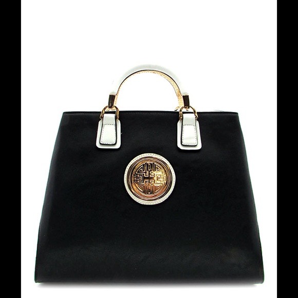 Megan Tote-Black