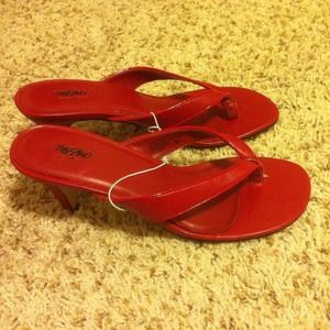 Mossimo red heels
