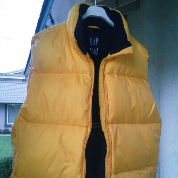 GAP Mens Large Puff Vest - Picture 2 of 4