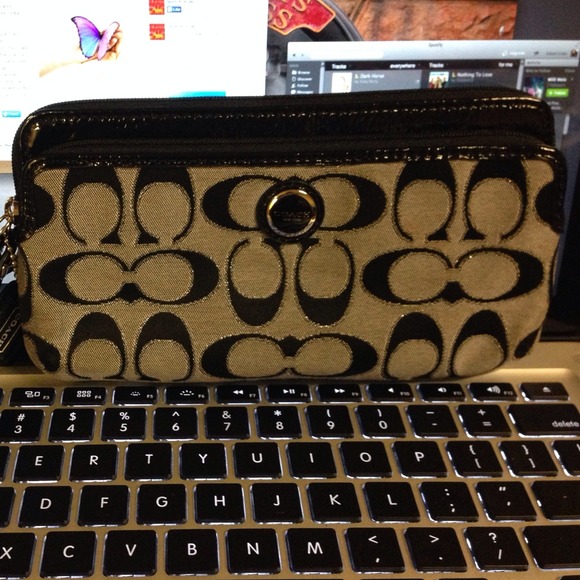 Black Coach Wristlet