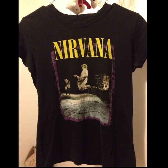 🔥🎧SOLD🎧🔥Nirvana band tee / shirt