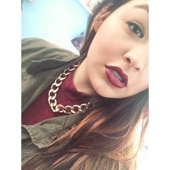 Meet your seller!💕