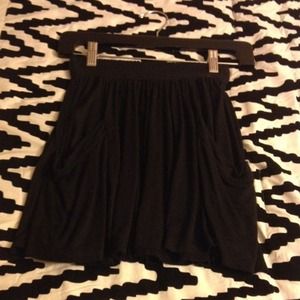 ❌SOLD❌Black lush skirt
