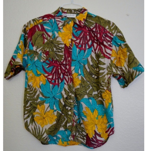 Vintage Leaf Button Up