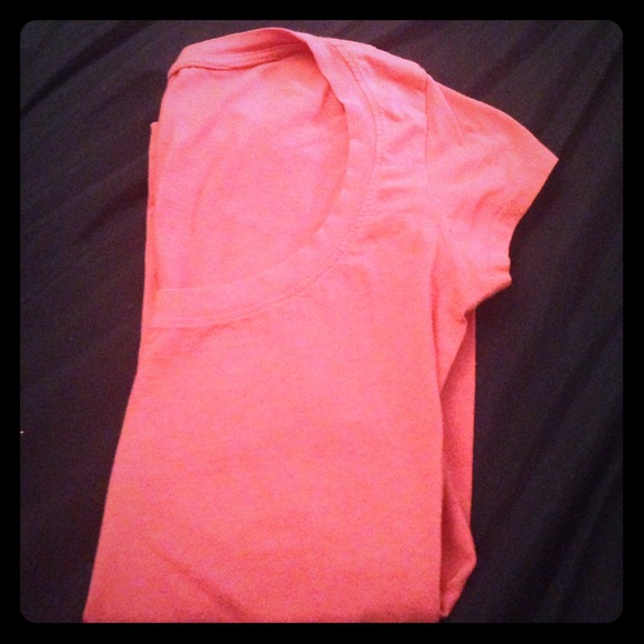 Pink scoop neck tee