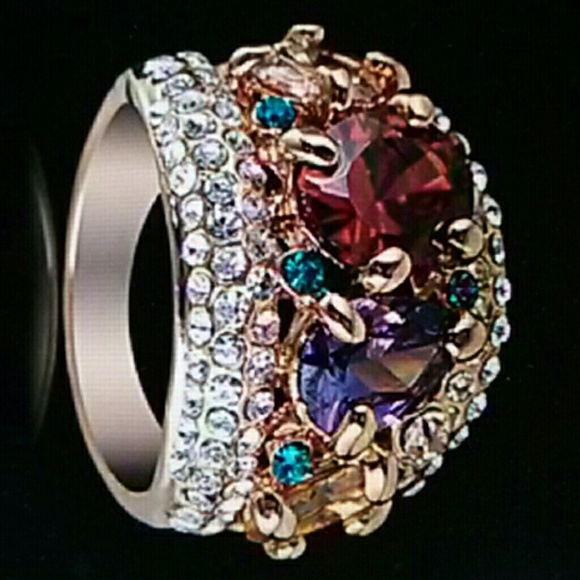 Crystal ring