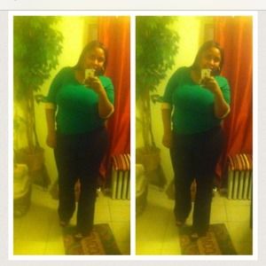 RESERVE Burberry Brit tee🔴🔴 REDUCED🔴🔴