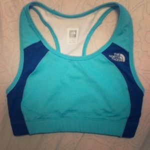 The North Face Vapor Wick Sports Bra