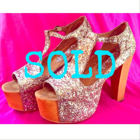 ⛔️SOLD⛔️Authentic Jeffrey Campbell Foxy Glitter