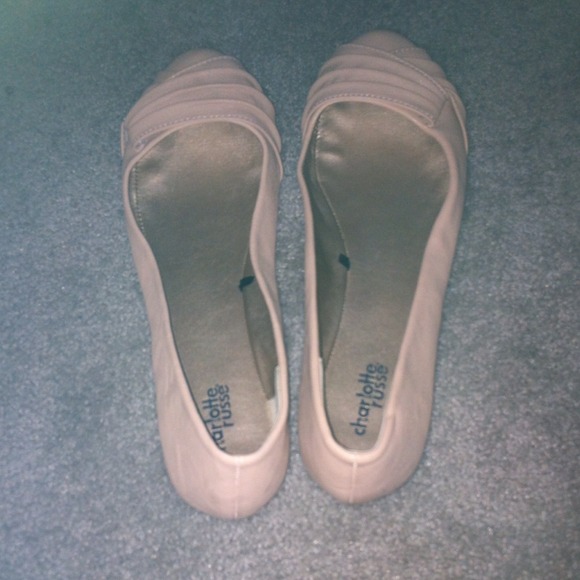 REDUCED TO $8. Light pink ballerina flats
